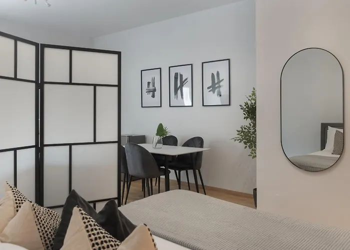 Appartement Phaedrus Living Breeze Residences Grace *